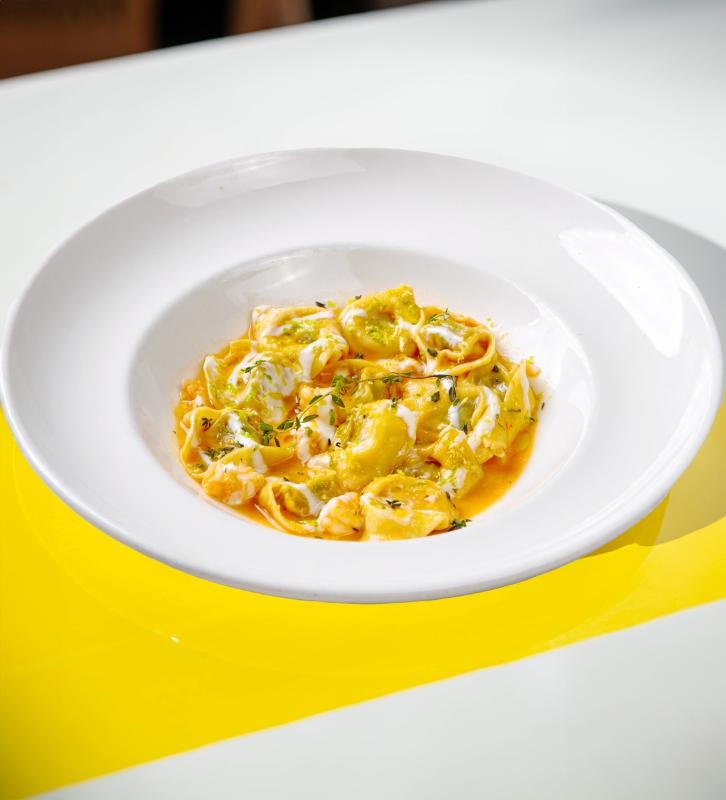 Tortelloni ai crostacei e salsa agli agrumi