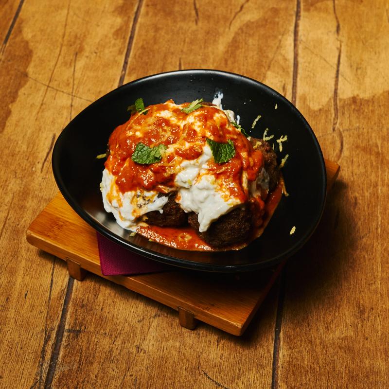 Polpette Crema di peperoni e stracciata