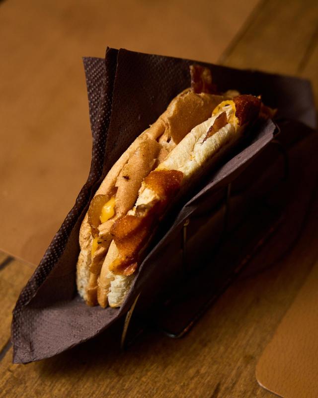 Toast Cheddar e Bacon